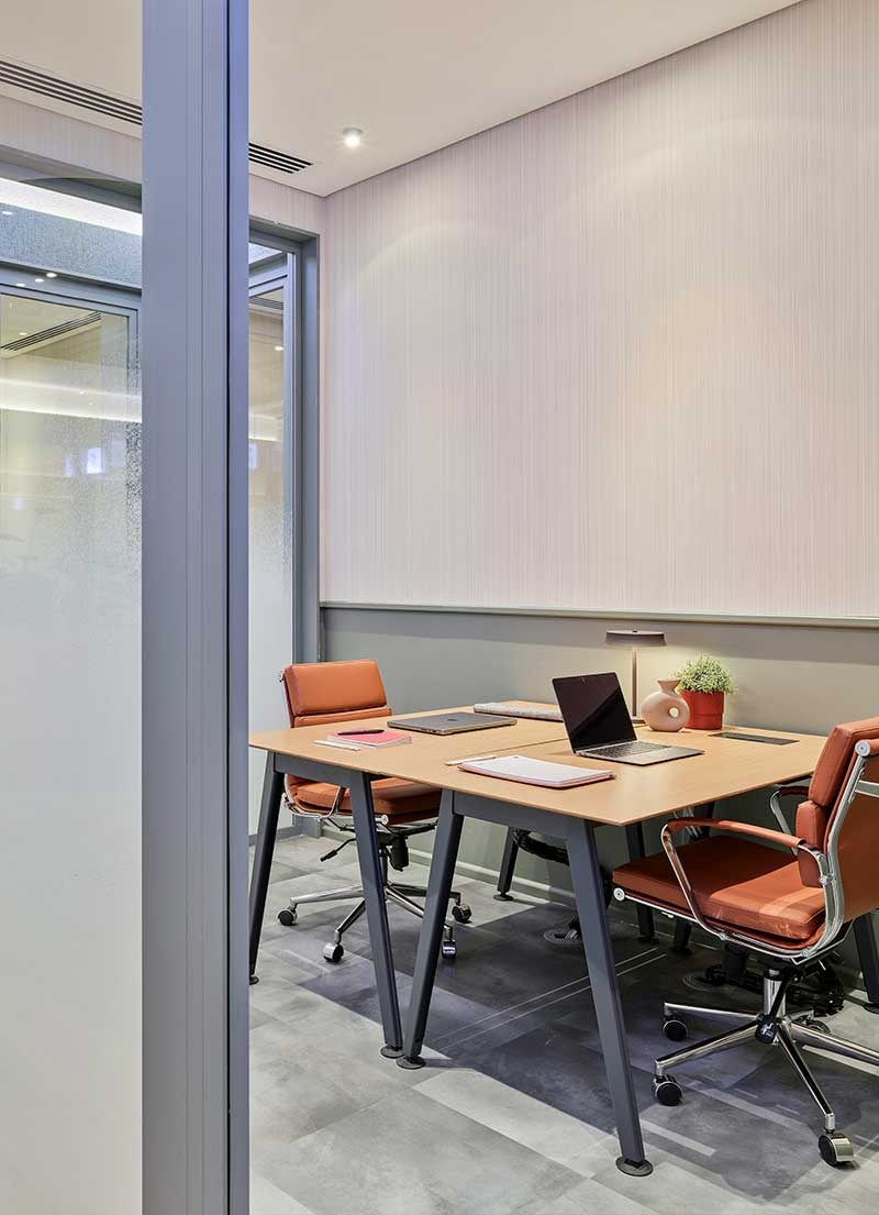 OfficeLink PRIVATE OFFICE - Your private office, going beyond usual standards, meeting your dreams.